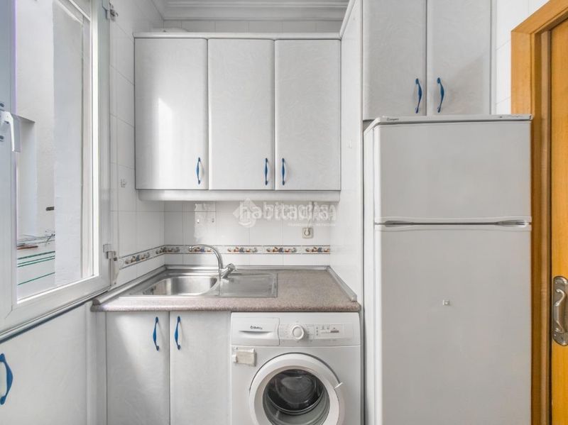 Foto c890b814-8f79-4b28-9fcb-0d999a53c861. Flat with heating in Arapiles Madrid