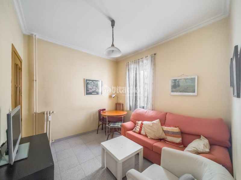 Foto d2f1f1c2-d62d-4798-a9e8-fb35786eafaa. Flat with heating in Arapiles Madrid