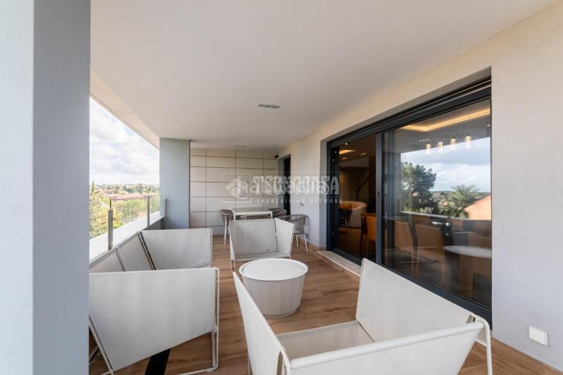 Foto 45ffcb4c-62d3-43b7-8d01-efae50dfa848. Ático  en venta en las rozas de madrid en Yucatán-La Cornisa Rozas de Madrid (Las)