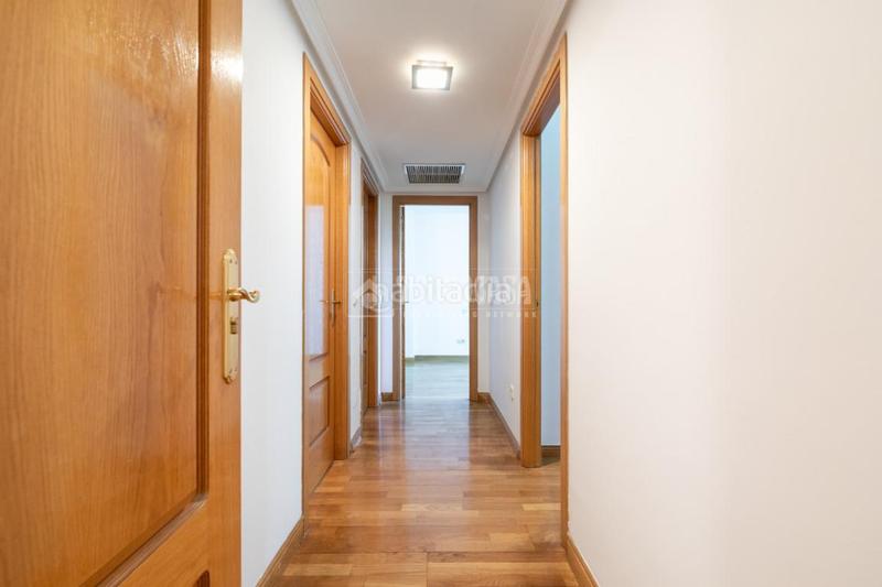 Foto 3c16413f-906f-48c9-879a-805818f472b3. Location appartement avec parking dans Monte el Pilar Majadahonda