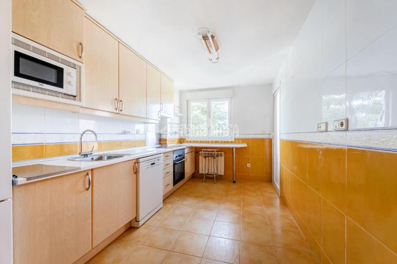 Foto a8724a27-a86d-432f-9067-da82024ce5c0. Location appartement avec parking dans Monte el Pilar Majadahonda
