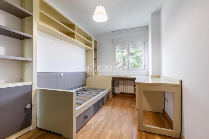 Foto f73742ad-c1fc-49b3-b693-9479aa659e36. Location appartement avec parking dans Monte el Pilar Majadahonda