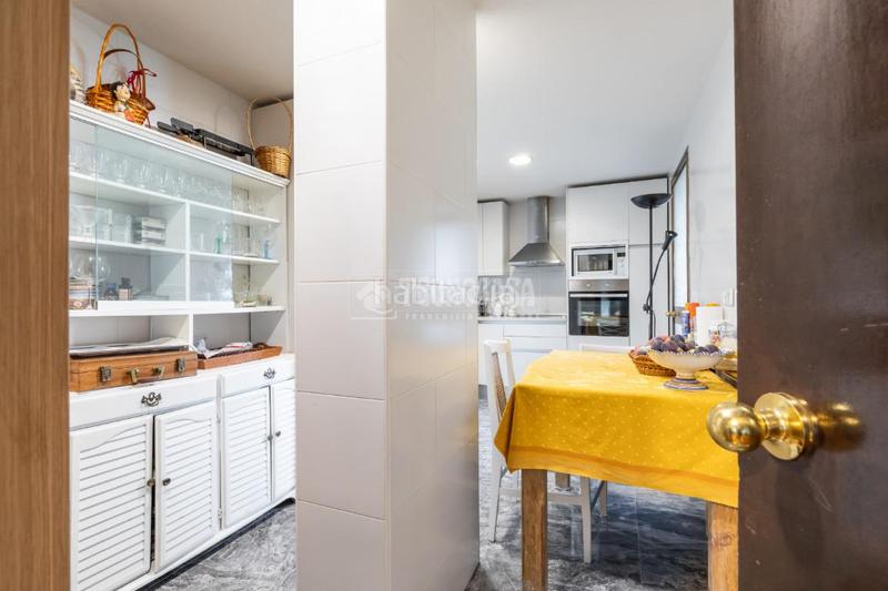 Foto 6982c1bb-28b7-4350-b6c4-86d0766906b7. Flat with parking pool in Carretera del Plantío Majadahonda