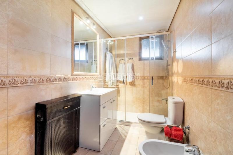 Foto fa639ea2-d3d2-4673-826b-d644f5a17ea5. Flat with parking pool in Carretera del Plantío Majadahonda