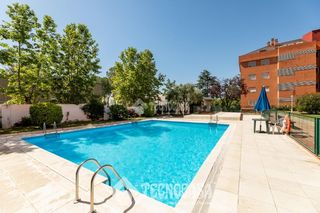 Etagenwohnung in Yucatán-La Cornisa. Piso en venta en las rozas de madrid