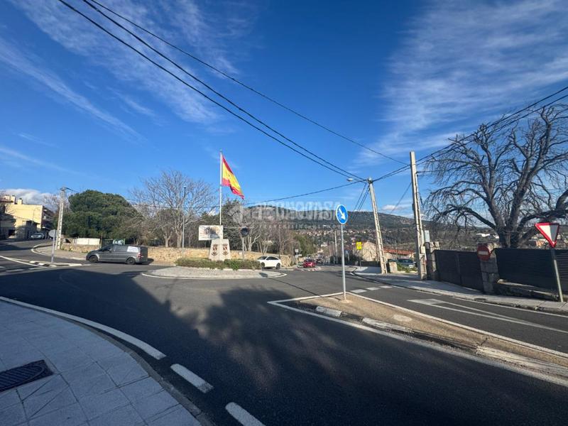 Foto 43431599-f6ba-4a29-ad12-d4fdba0f6809. Edifici a Collado Mediano