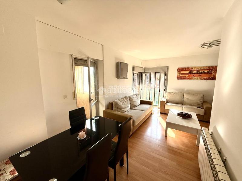 Foto 37ffe3a0-5718-4c58-a658-646d63a7264d. Piso  en venta en Palomeras Sureste Madrid