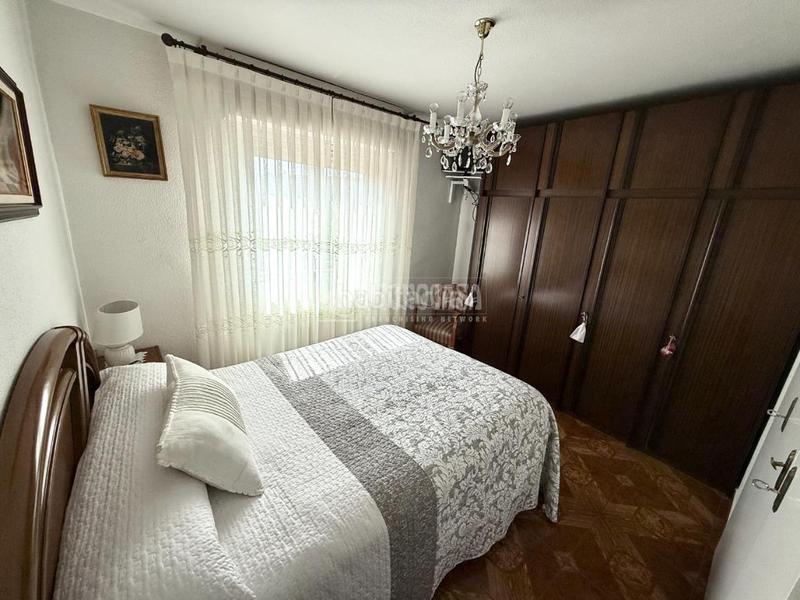 Foto 3637a79a-1ad8-425d-8ee3-05f46b7f1a36. Appartement avec chauffage dans Palomeras Sureste Madrid