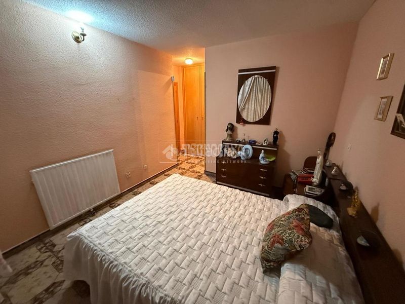 Foto 1b30012f-9a1a-4c92-bd53-2ba4713c726e. Pis amb calefacció a Palomeras Sureste Madrid