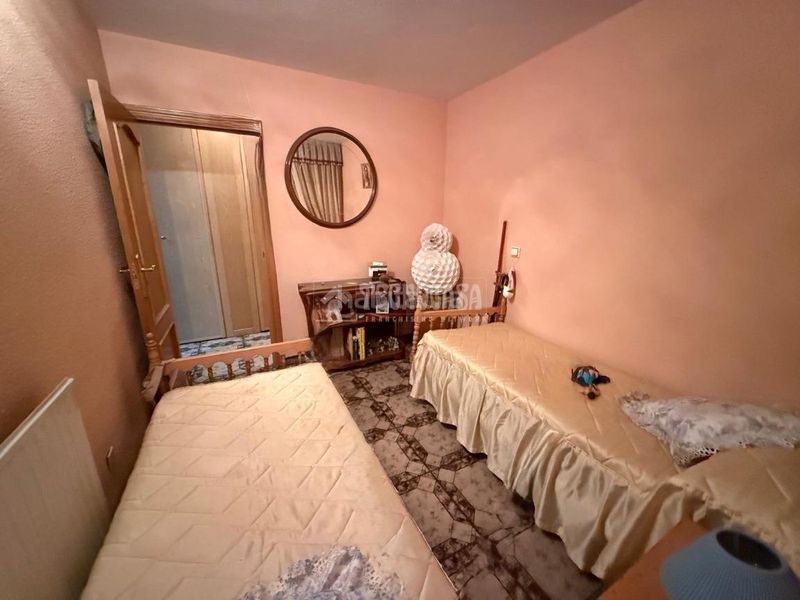 Foto 2a5e7220-72c7-4392-a1e1-b156b7671efb. Pis amb calefacció a Palomeras Sureste Madrid