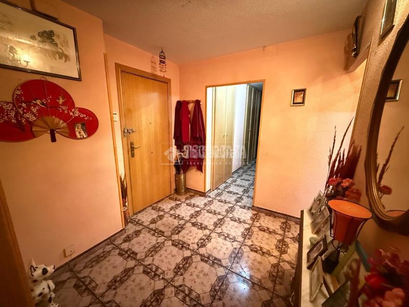 Foto 94baa22e-a247-434d-9135-39683b26a1a6. Pis amb calefacció a Palomeras Sureste Madrid