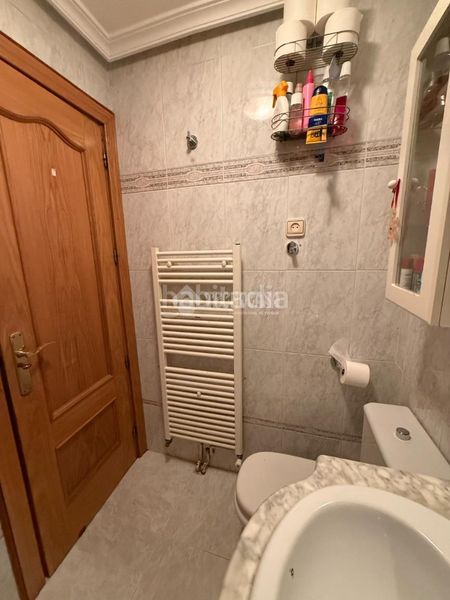 Foto 77fd2c08-bd52-40c5-9f00-bfdb049e1cd3. Pis amb calefacció a Palomeras Sureste Madrid