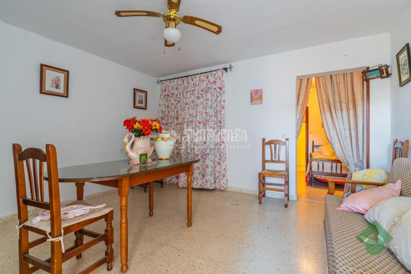 Foto 03b7a1f6-406a-46fb-b0a1-9c67ec109180. House in Caballero Bonald-S. José Obrero-Guadalcacín Jerez de la Frontera