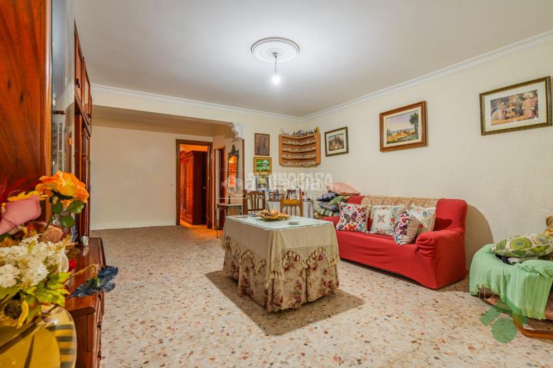 Foto 1e0b2665-b13d-4c5f-bc57-60eb28a9710e. House in Caballero Bonald-S. José Obrero-Guadalcacín Jerez de la Frontera