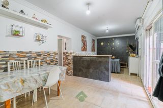 Casa aparellada a Caballero Bonald-S. José Obrero-Guadalcacín