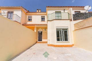 Casa in Caballero Bonald-S. José Obrero-Guadalcacín. Casa en venta en jerez de la frontera