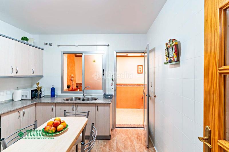 Foto 6976f719-3fc0-4121-8950-ce1d0d0f76cd. Casa pareada casa en venta en la mojonera en puebla de Vícar Vícar