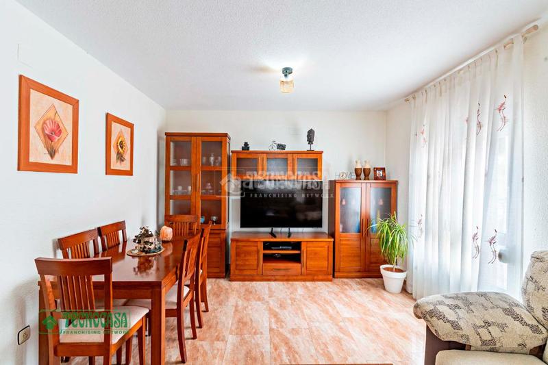 Foto e7b80abe-d766-4c03-b2c8-cbda7ef2763d. Casa pareada casa en venta en la mojonera en puebla de Vícar Vícar
