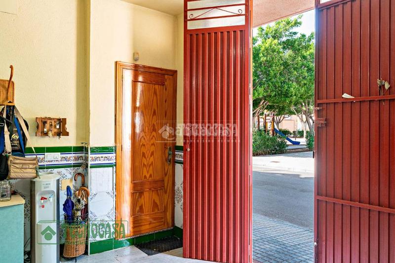 Foto 708647e3-7663-40d0-bfb6-16691038cb0f. Casa con parcheggio in Las Norias Ejido (El)