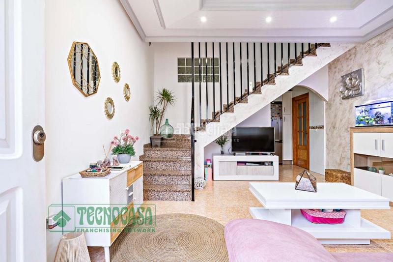 Foto 94095acf-000f-455f-b675-82bdcebab993. Casa  en venta en la mojonera en Mojonera (La)