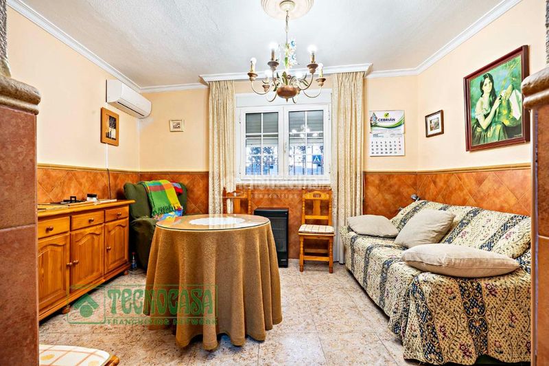 Foto 819b7a89-2978-41ab-8199-7259413c7fa5. Casa aparellada amb calefacció aparcament a Mojonera (La)