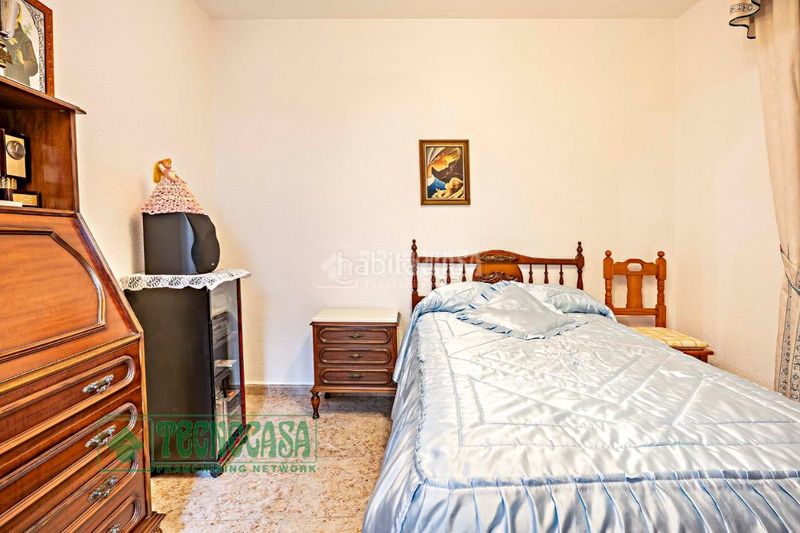 Foto afe1d082-763c-4bfe-81b7-d77fb2a89032. Casa aparellada amb calefacció aparcament a Mojonera (La)