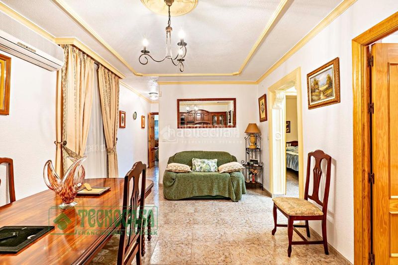 Foto b34422c2-4ef2-40e2-8b7d-002a96853bbc. Casa aparellada amb calefacció aparcament a Mojonera (La)