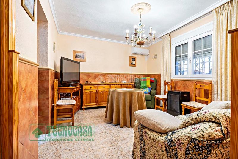 Foto bae7e18f-4bb3-450a-ac07-fd95ac194f84. Casa aparellada amb calefacció aparcament a Mojonera (La)