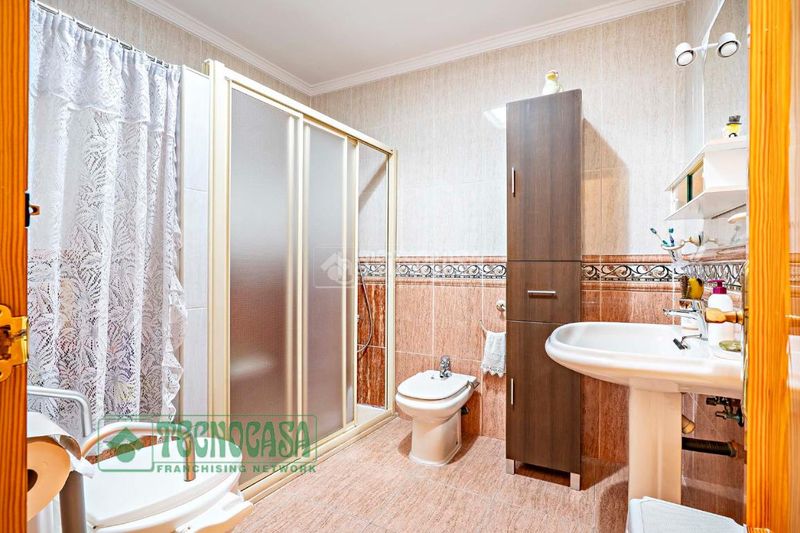 Foto e74a5903-0265-4b6a-95eb-172d9f9396c9. Casa aparellada amb calefacció aparcament a Mojonera (La)