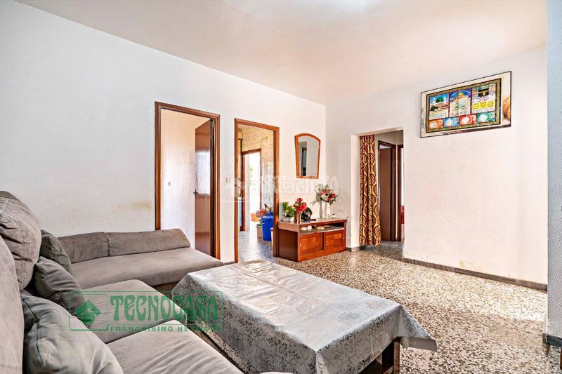 Foto c5f93d51-7479-4102-8f42-b1cdf7f86ab3. Casa aparellada amb calefacció aparcament a Mojonera (La)