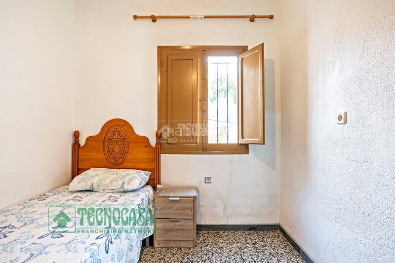 Foto f34856bc-6625-44c6-9a50-b3dc57458635. Casa aparellada amb calefacció aparcament a Mojonera (La)