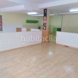 Foto c21a8c96-08b7-4c7b-b2b8-09cb8f087f14. Local comercial a El Perchel Ciudad Real