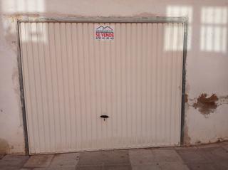 Aparcament cotxe a Miguelturra. Cochera en venta