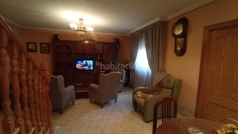 Foto 80dec8fd-cf3a-4133-afef-b900e16c2f9e. Reihenhaus mit heizung parking in Miguelturra