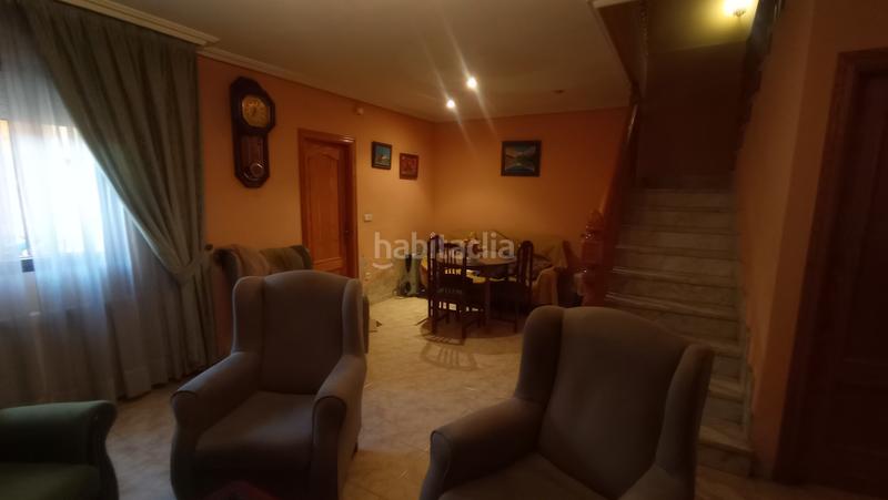 Foto 83707312-cb3f-4d67-bcad-5d686b65e37c. Reihenhaus mit heizung parking in Miguelturra