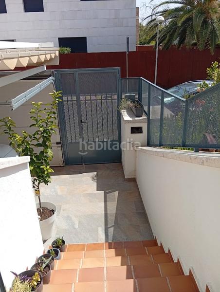 Foto afc5205e-73bf-4cfb-8ac2-a310fcee531b. Casa adossada amb xemeneia calefacció aparcament a Ciudad Real