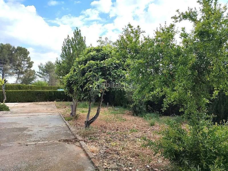 Foto 9dc2c00f-d8f6-41c0-9248-5b20957e63a5. Chalet avec cheminée chauffage parking piscine dans Miguelturra