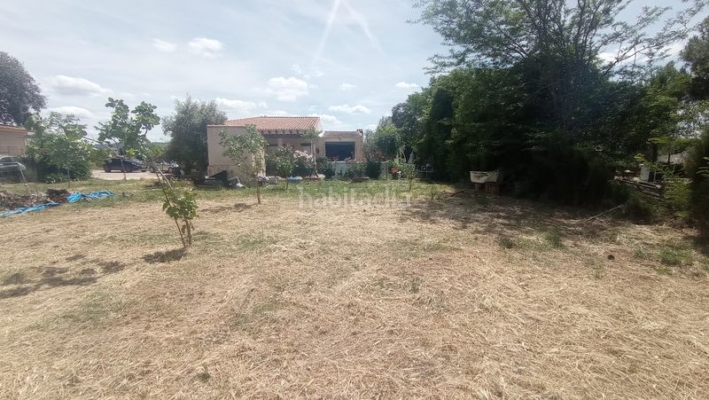 Foto df4c8023-7b01-453f-bf46-14730a0a7d96. Xalet amb aparcament piscina a Piedrabuena