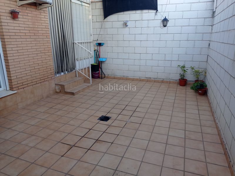 Foto 4f9687b1-b4be-4a4e-ba4f-b567a26634b3. Casa adossada amb aparcament a Miguelturra