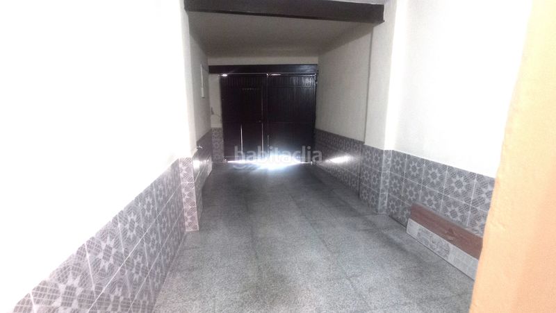 Foto 6af84e0a-2d1b-4e56-96d0-8332f9e68eb6. Casa amb aparcament a Miguelturra