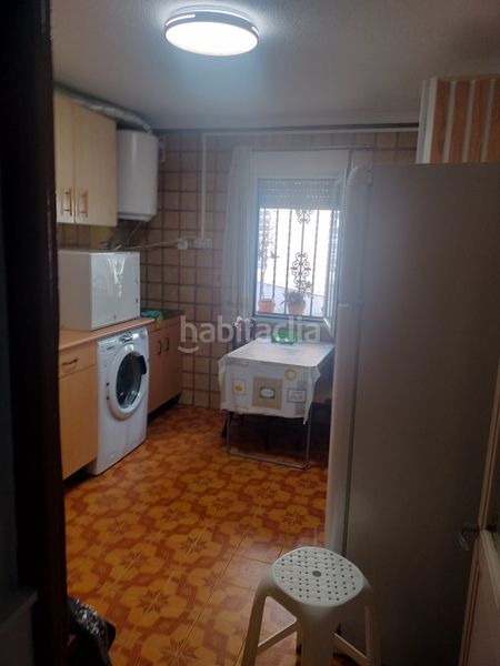 Foto 9d2550e4-7c25-4336-abe2-6547e0b9c3e9. Casa adossada a Daimiel