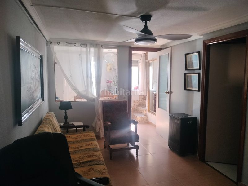 Foto b526d710-6f06-47b9-941f-e1b66ff6d6b6. Casa adossada a Daimiel