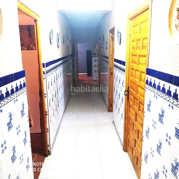 Foto 510d3643-3f8d-4ed1-b599-5b5a141e2fde. Chalet  en venta en Malagón
