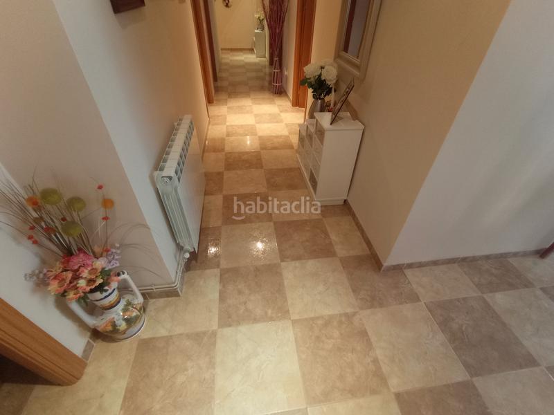 Foto a4ee5918-bb77-4ecb-bf82-98e822930c33. Maison jumelée avec cheminée chauffage dans Pozuelo de Calatrava