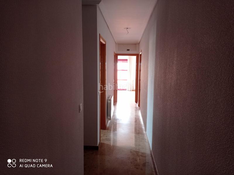 Foto fb0597ea-2749-44f3-a0ec-f7b240a40ae3. Dúplex amb calefacció a Miguelturra