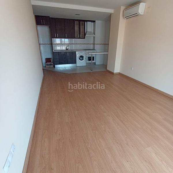 Foto c6c9444a-925e-451e-bafc-0b59475abf28. Apartament amb calefacció aparcament a Miguelturra