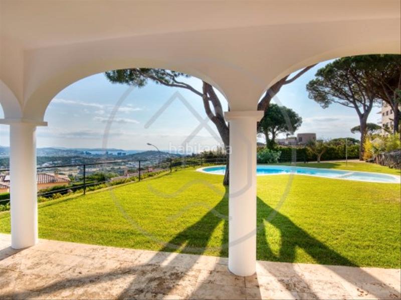 Foto 21a4f4a7-5f16-4b3f-9c7a-42f73b3ef8a3. Chalet mit kamin heizung parking pool in Sant Pol Sant Feliu de Guíxols