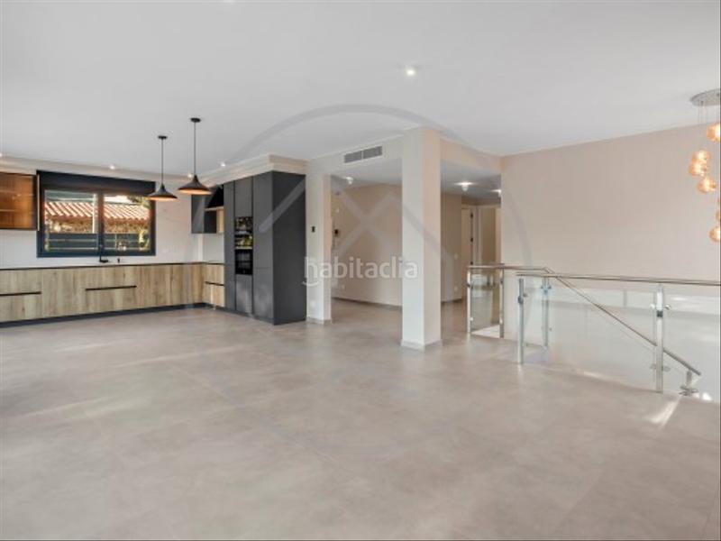 Foto a6e24801-da58-4c10-b1f5-7f4d8e930daa. Chalet obra nueva en Cabanyes-Mas Ambrós-Mas Pallí Calonge