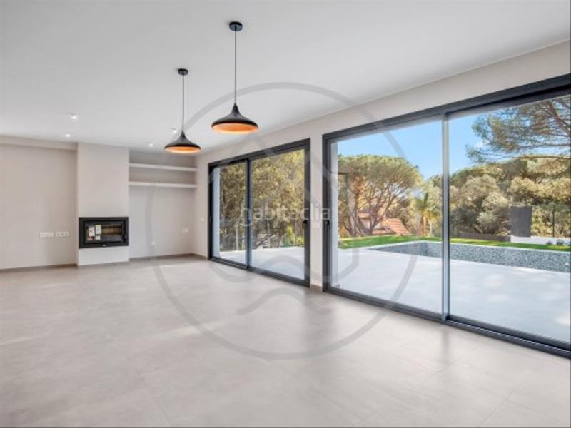 Foto a8c95b32-d7eb-4e79-882c-38cefd1a47a1. Chalet obra nueva en Cabanyes-Mas Ambrós-Mas Pallí Calonge