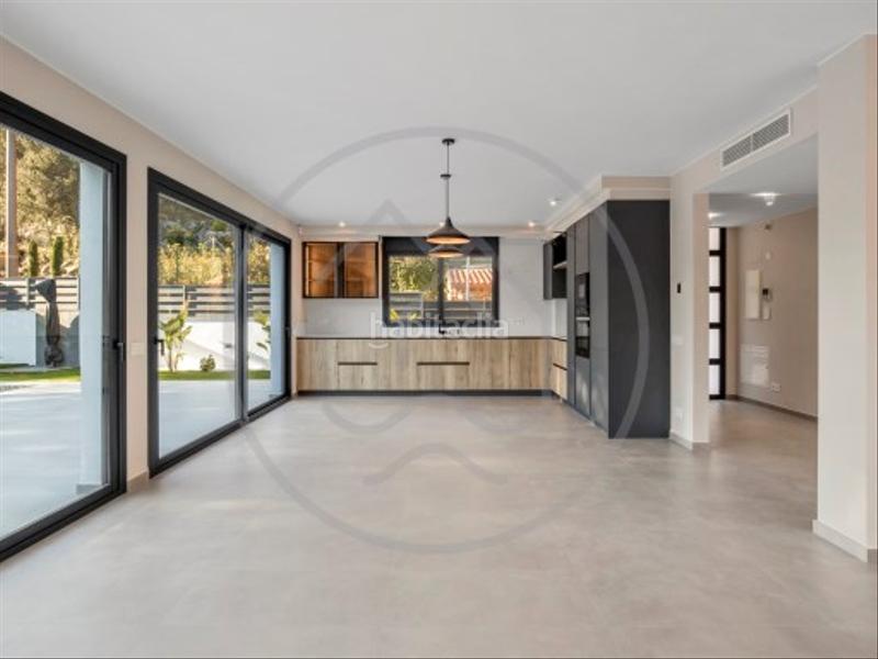 Foto e7ea2d3f-1014-43f5-a252-9c481f343caa. Chalet obra nueva en Cabanyes-Mas Ambrós-Mas Pallí Calonge
